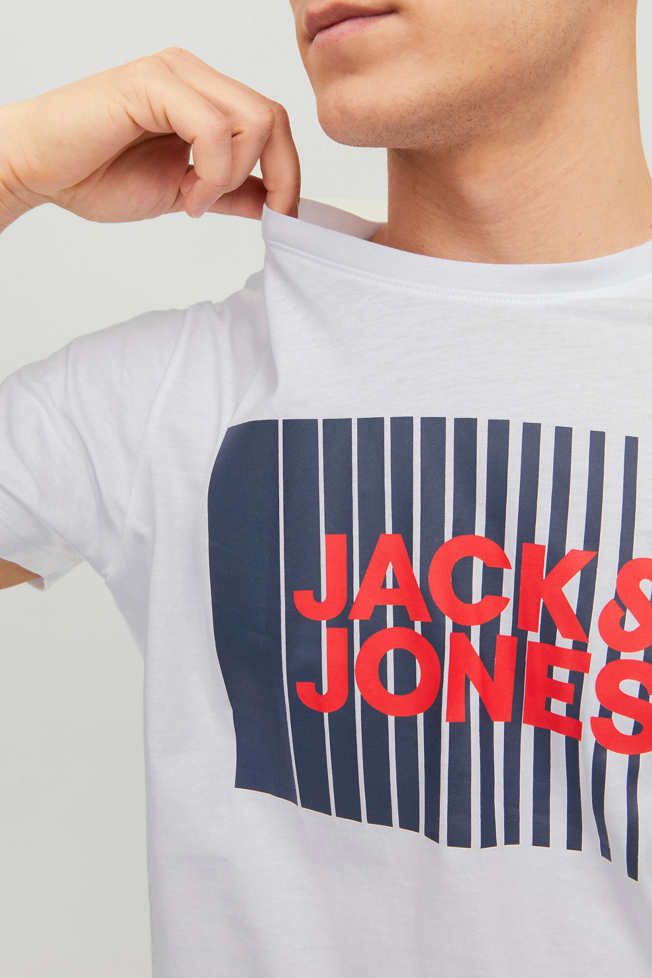 Jack & Jones Playera est&aacute;ndar fit natural