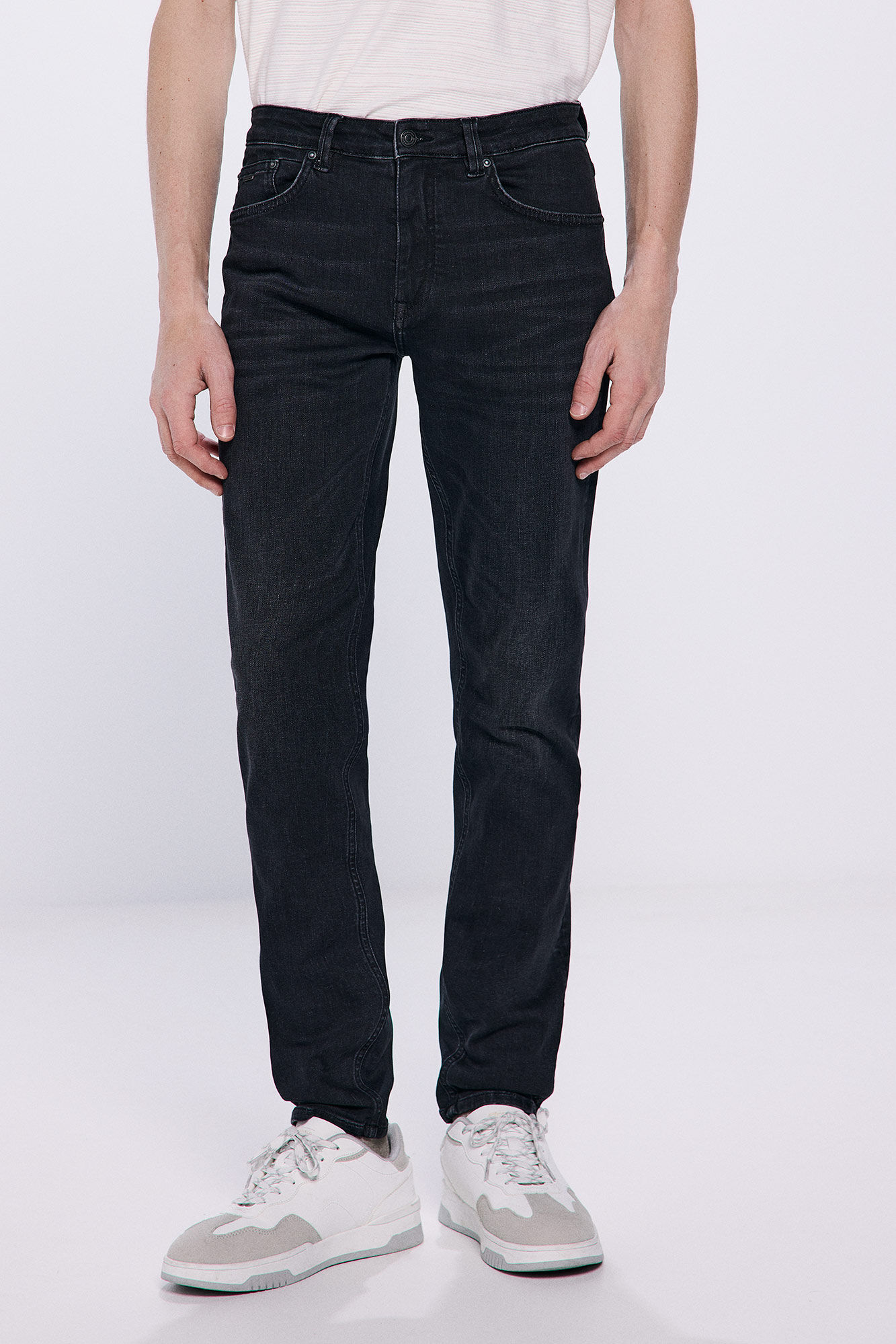 Springfield Vaquero skinny fit negro gris