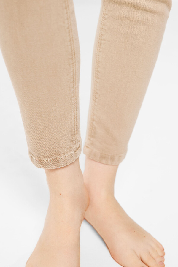 Springfield Jeans Color Slim Cropped kaki claro