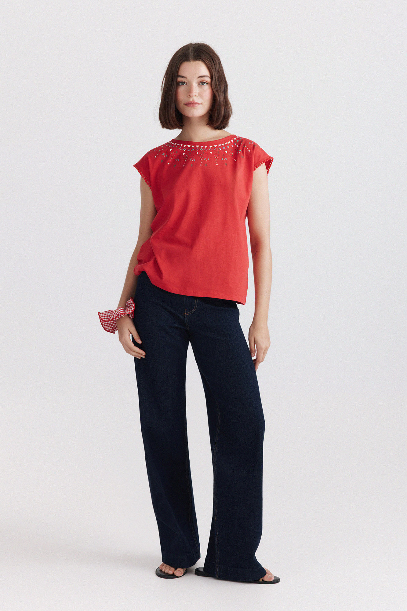 Springfield Playera sin mangas con bolitas rojo