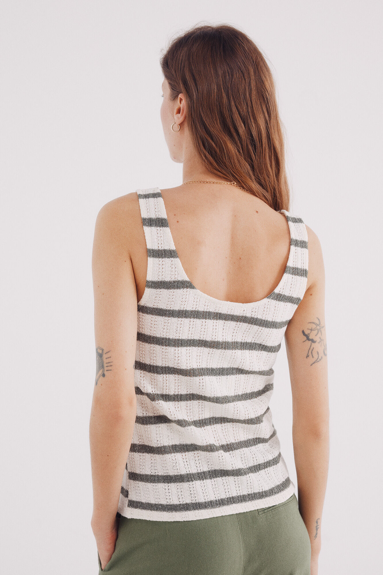 Springfield Playera panadera botones verde