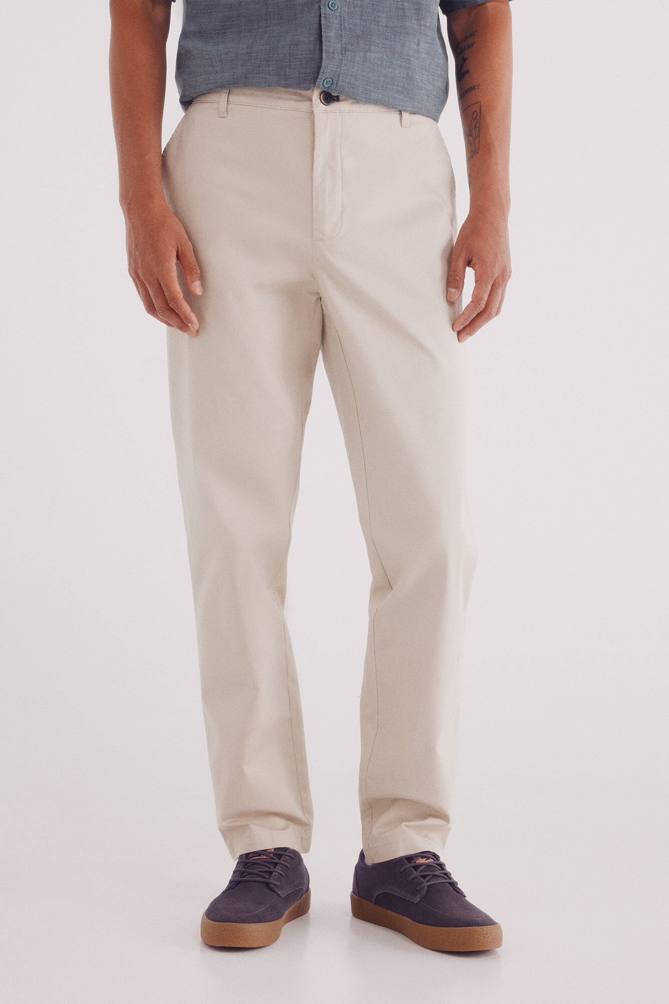 Springfield Pantal&oacute;n chino ligero slim fit