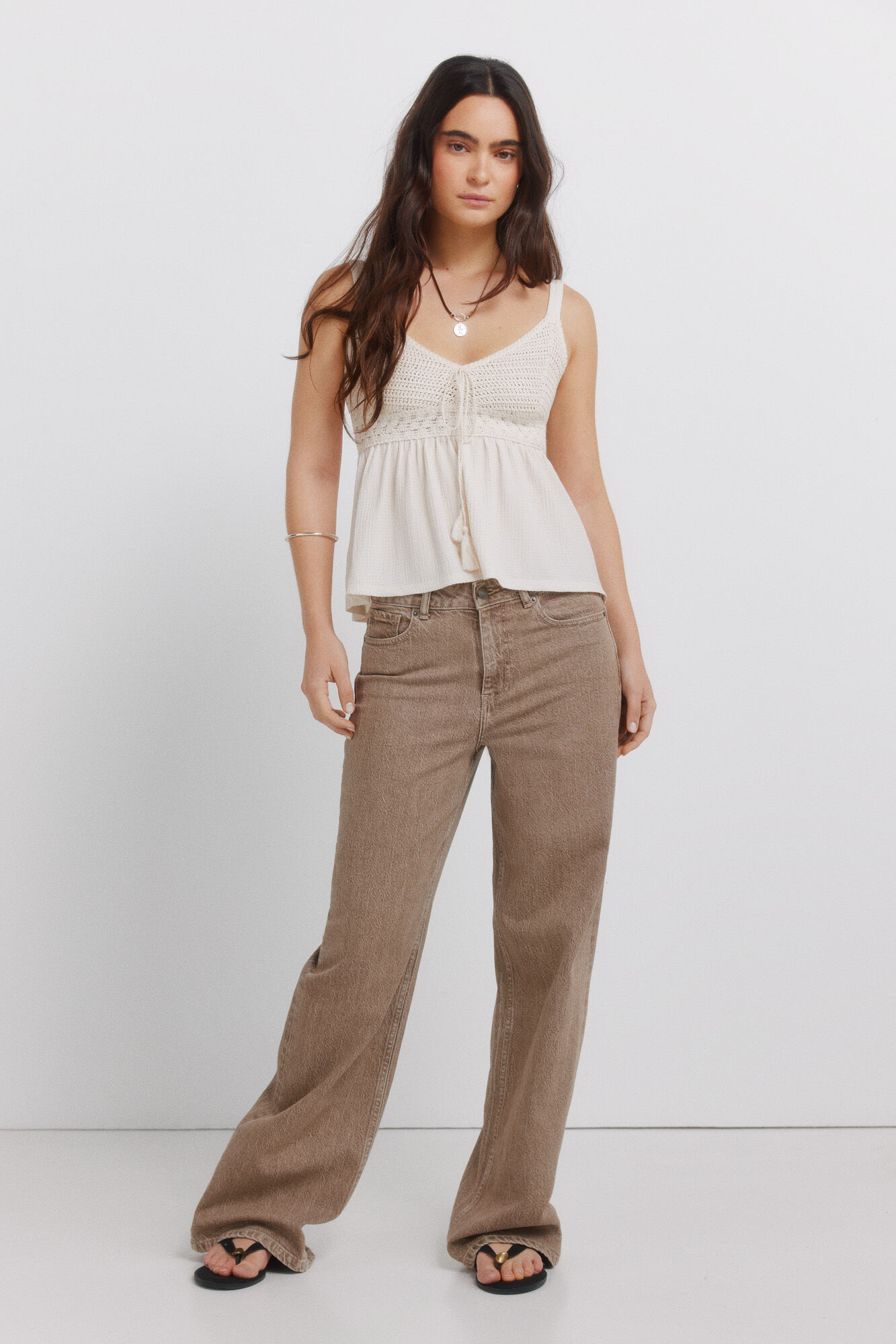 Springfield Top de tirantes de crochet con lazo marfil