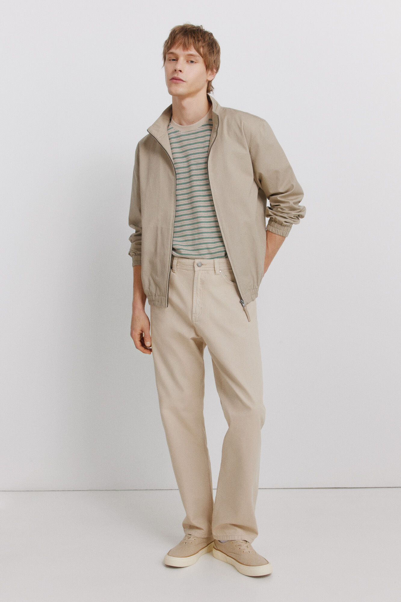 Springfield Pantal&oacute;n 5 bolsillos lavado straight fit caf&eacute;