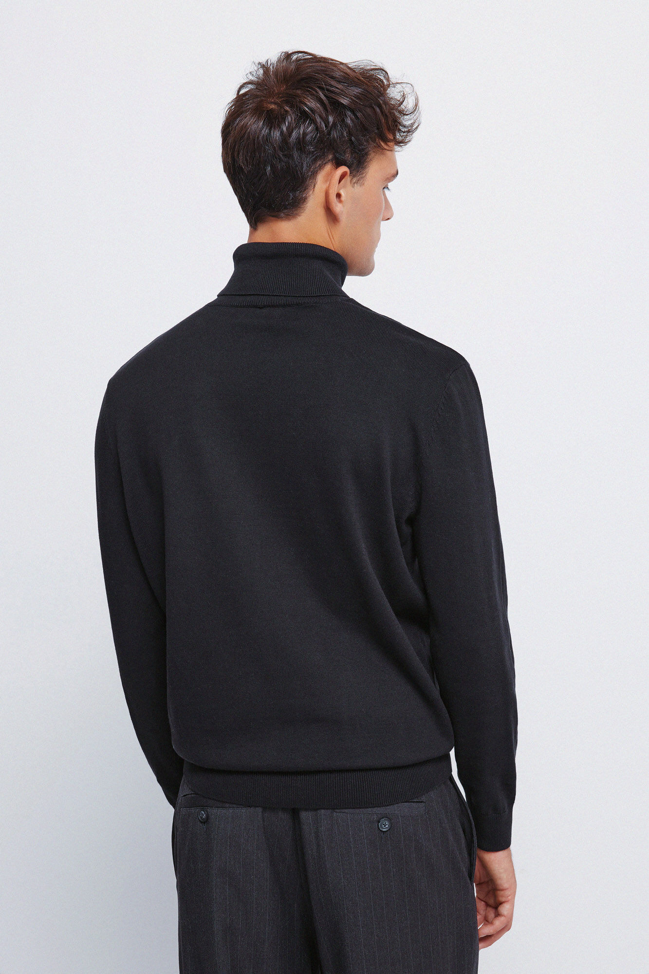 Springfield Jersey b&aacute;sico de cuello alto negro