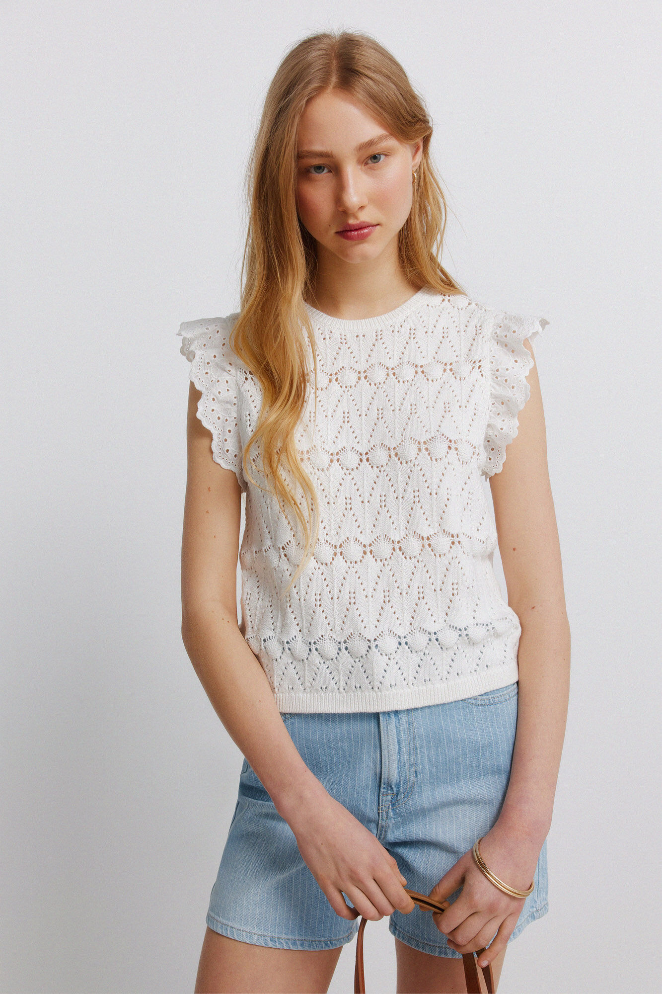 Springfield Top de punto calado con volantes marfil
