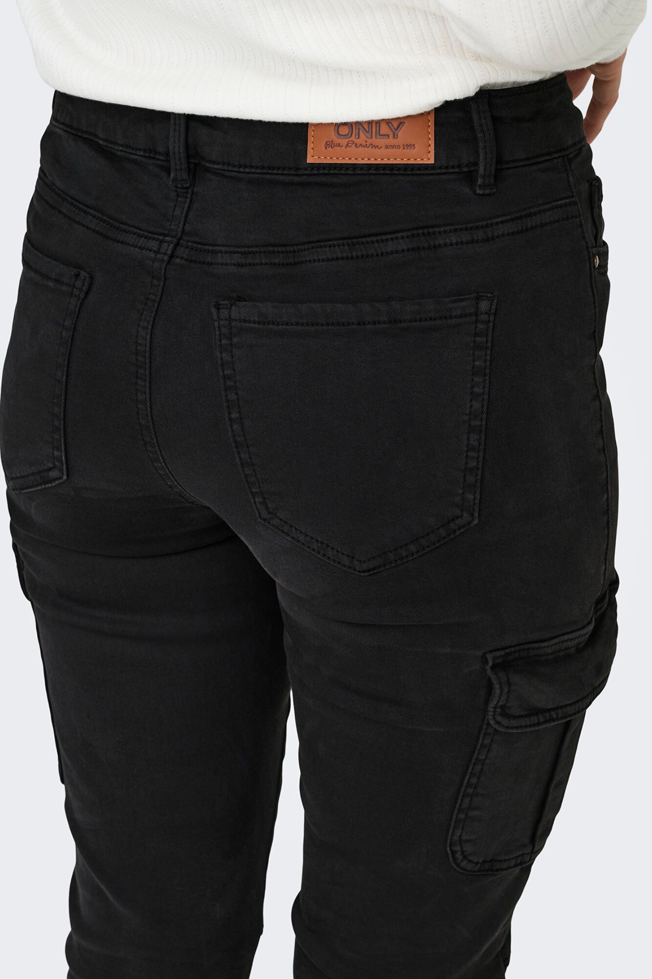 Only Pantal&oacute;n cargo slim fit negro