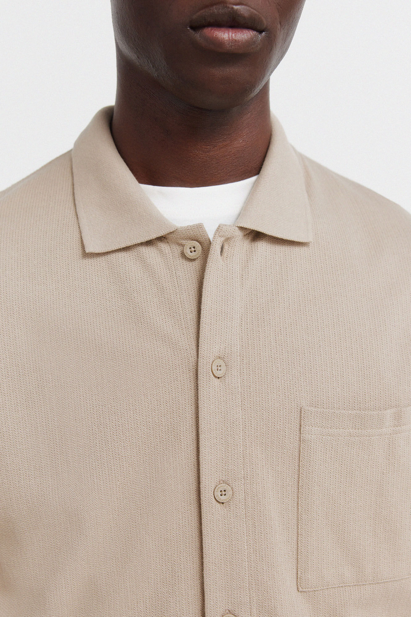 Springfield Polo camisero de bolsillo regular fit beige