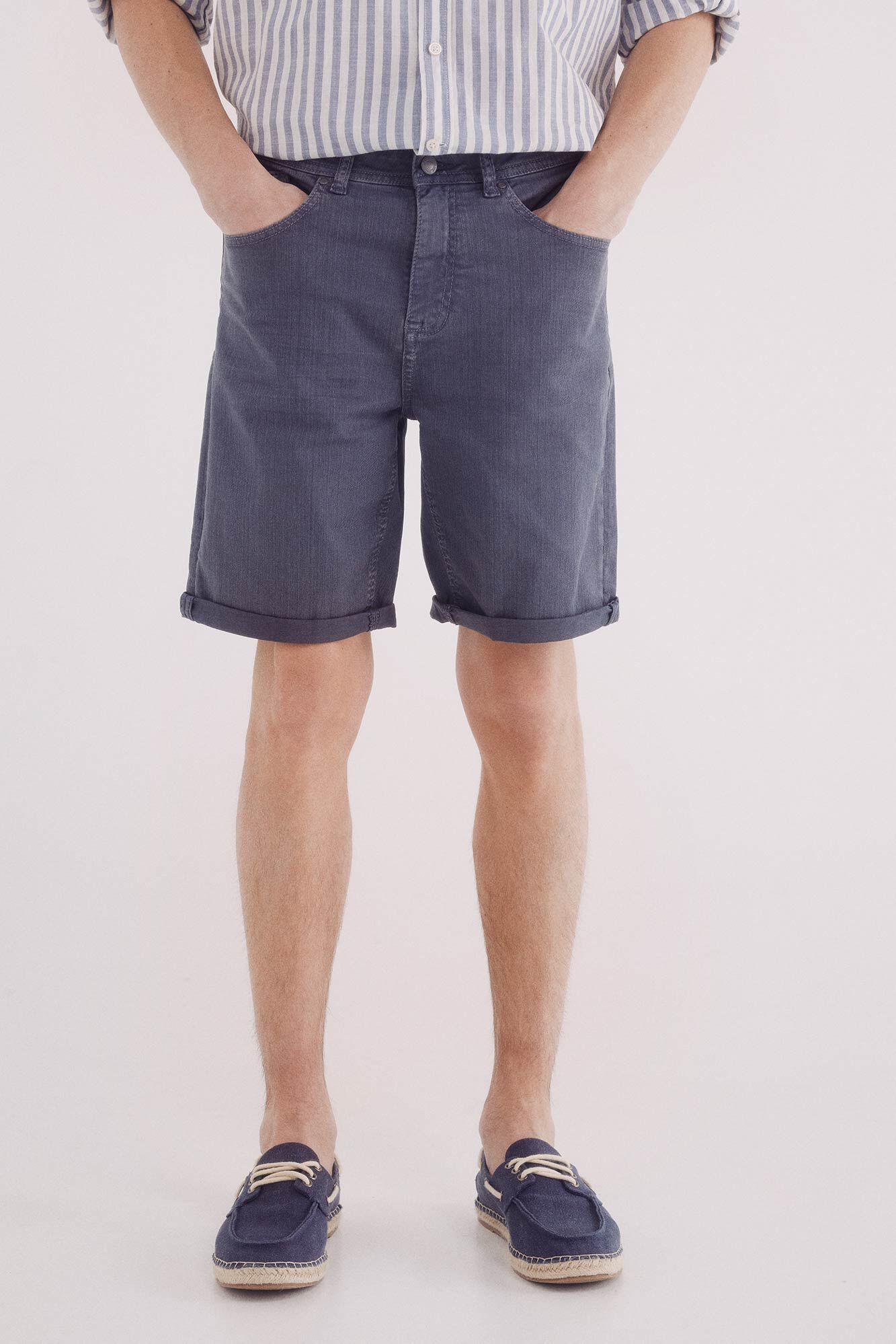 Springfield Bermuda color lavada slim fit azul indigo