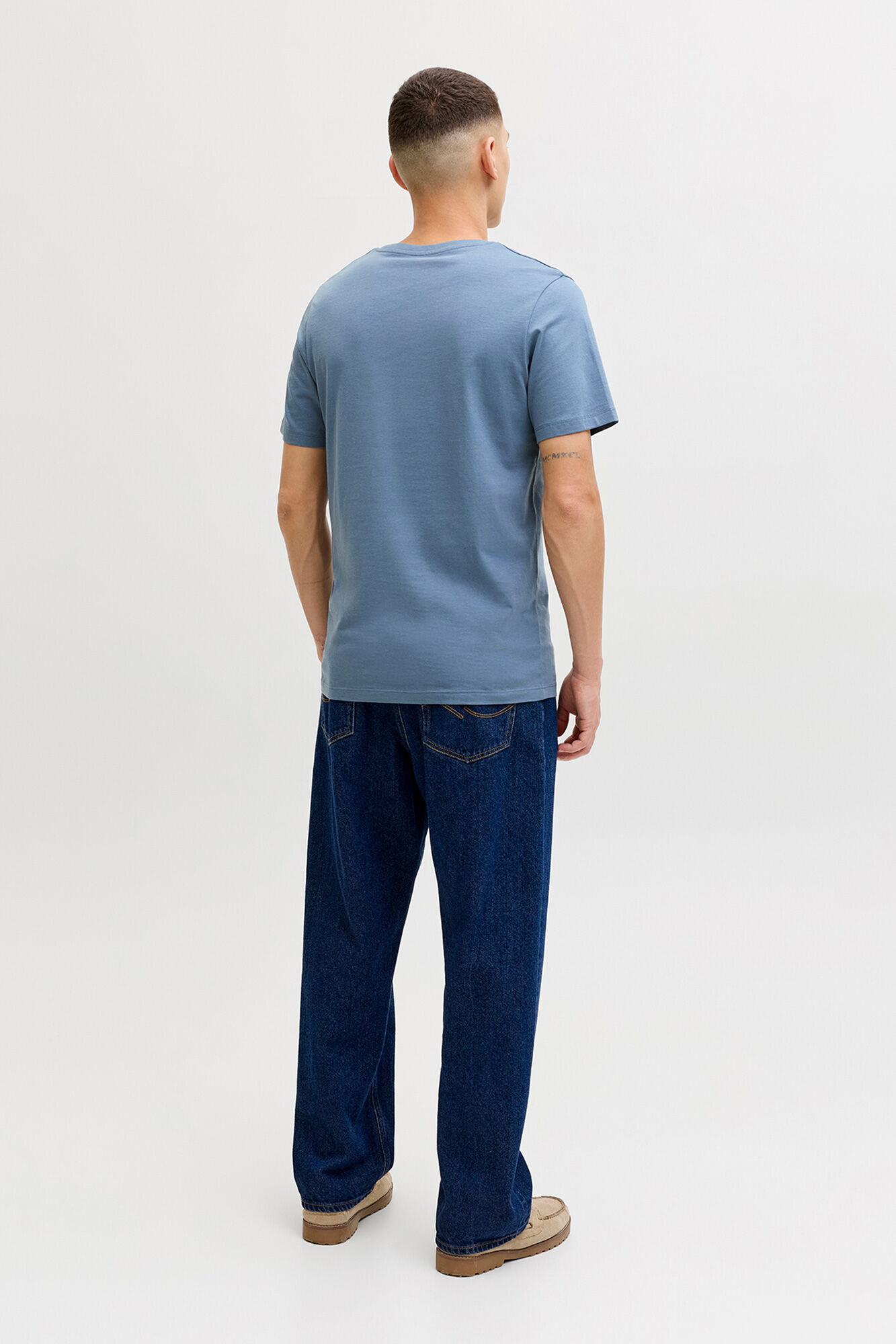Jack & Jones Playera slim fit de algod&oacute;n con logo icono gris