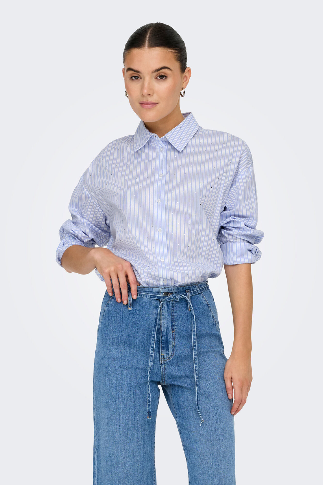 Only Camisa de rayas con pedrer&iacute;a