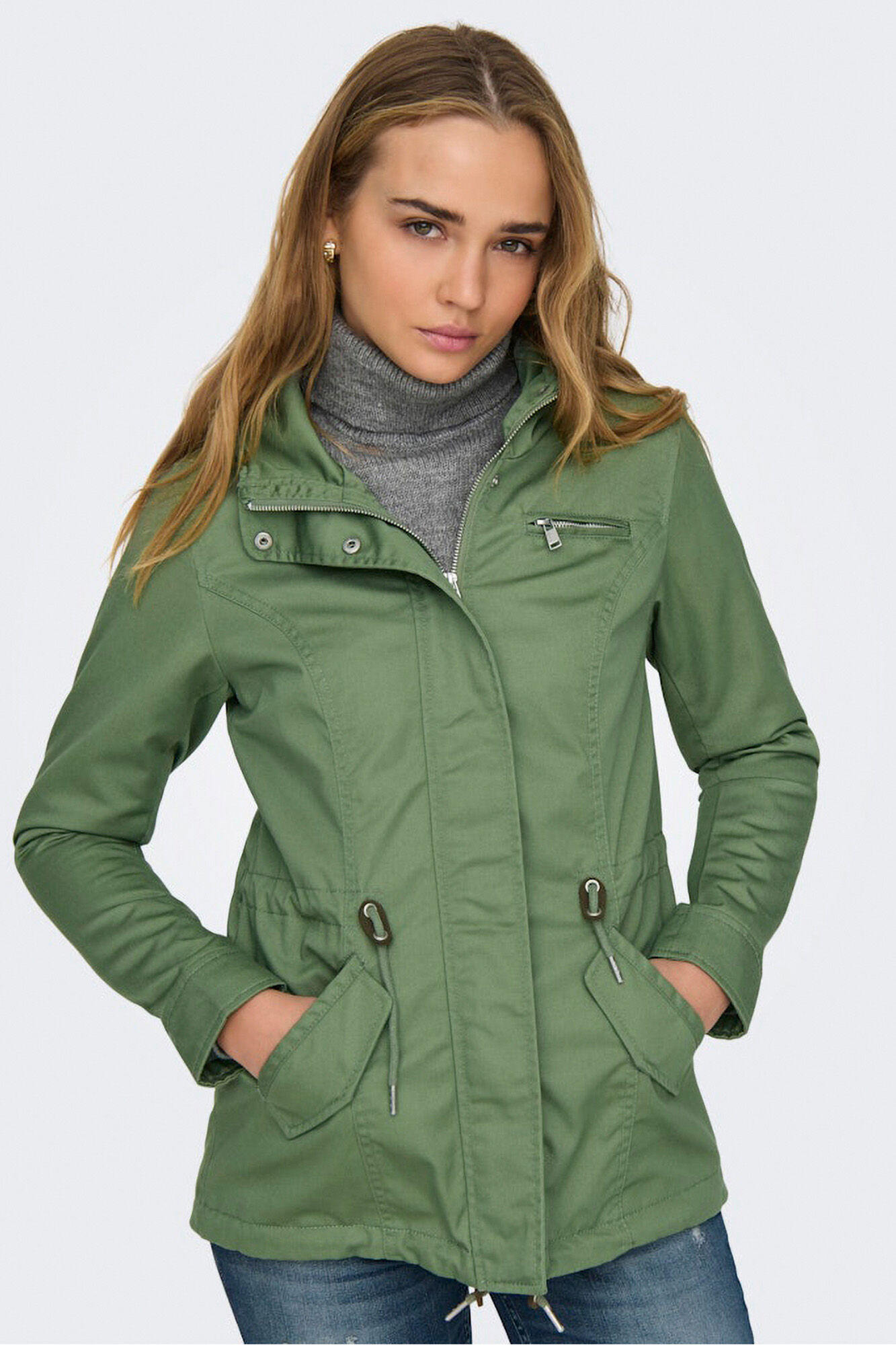 Only Parka con capucha verde