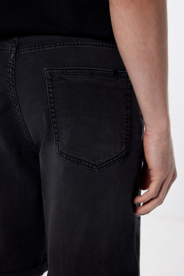 Springfield Bermuda vaquera regular ultra ligera negra gris