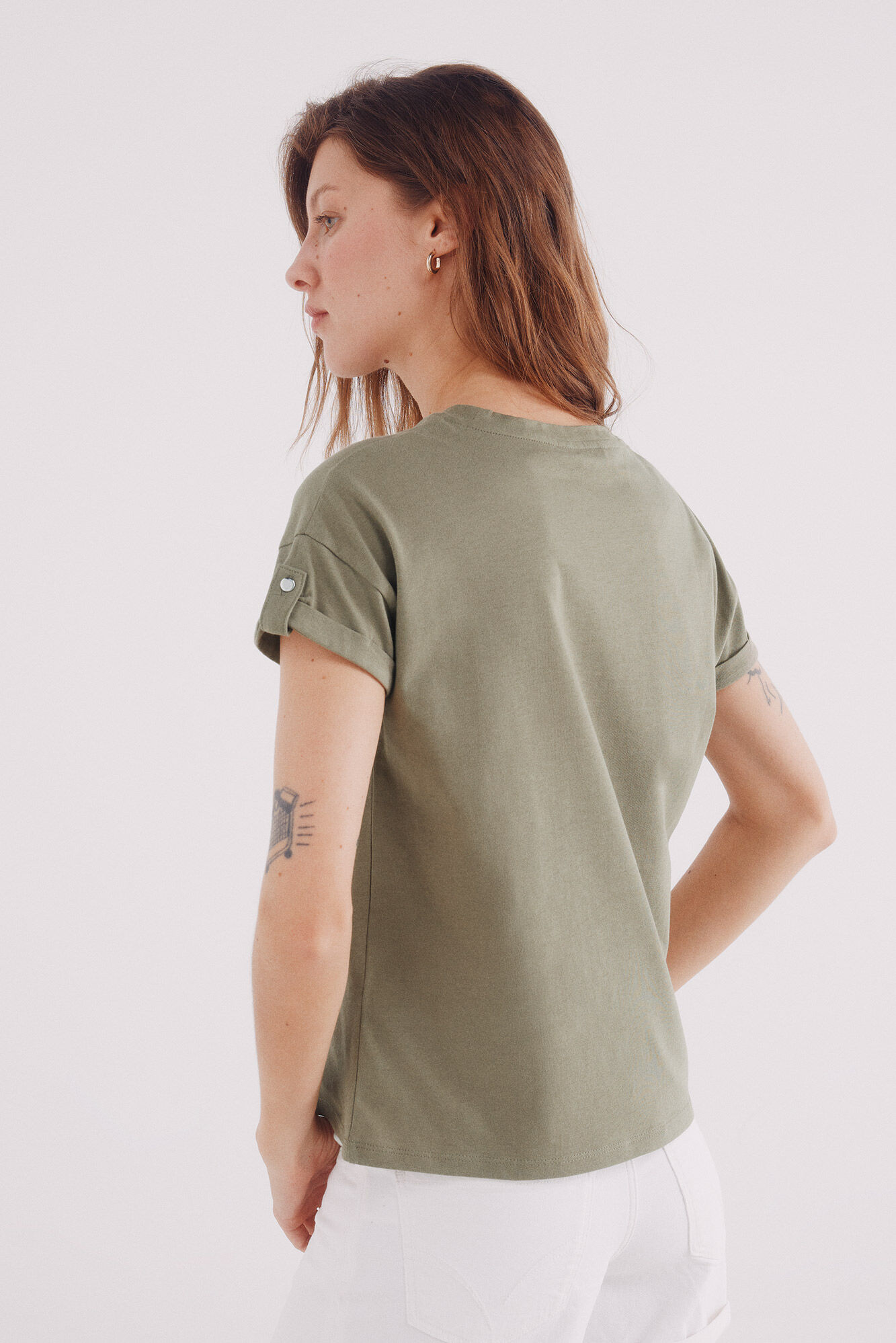 Springfield Playera gr&aacute;fica manga bot&oacute;n verde