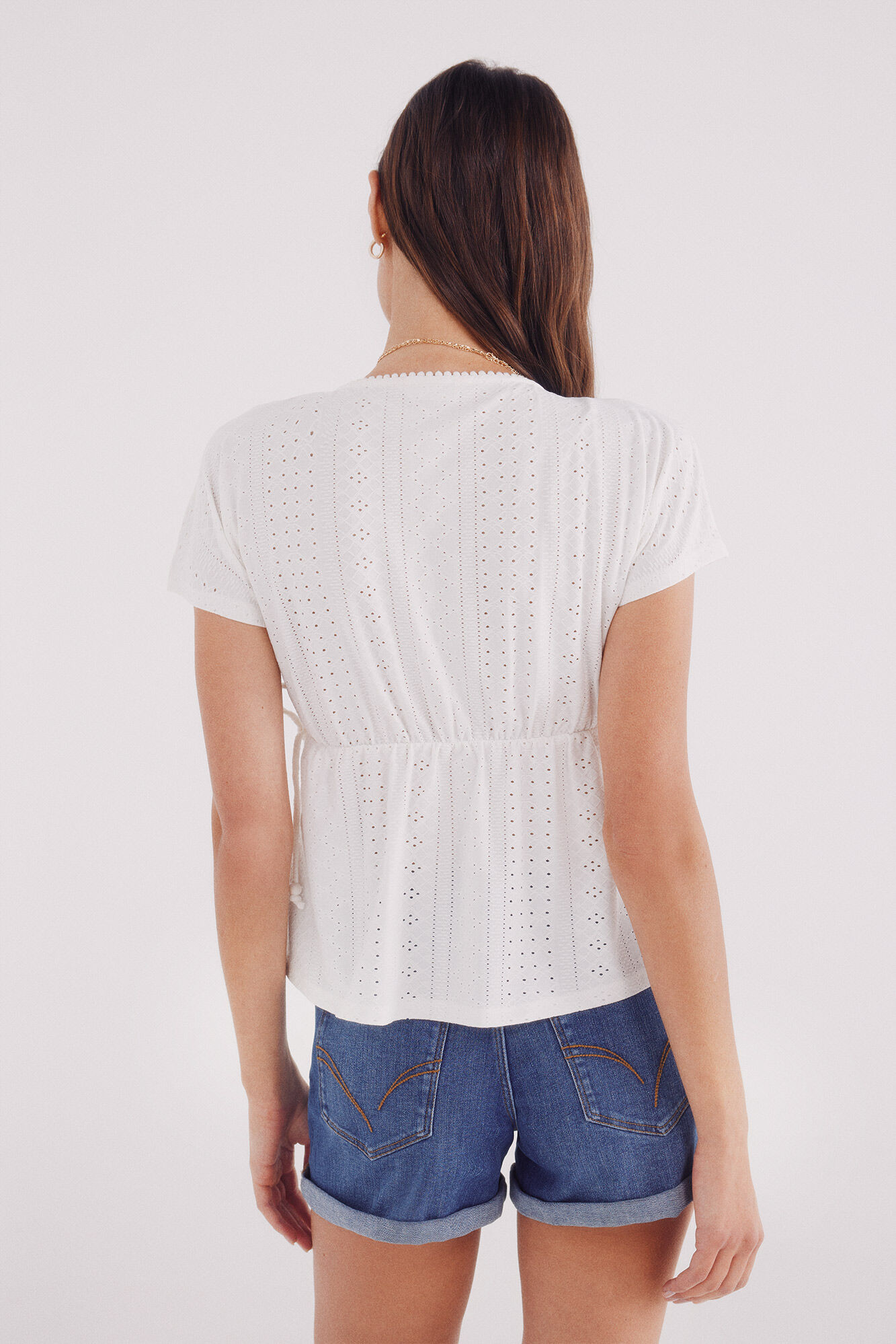 Springfield Top bordado suizo lazos cintura beige