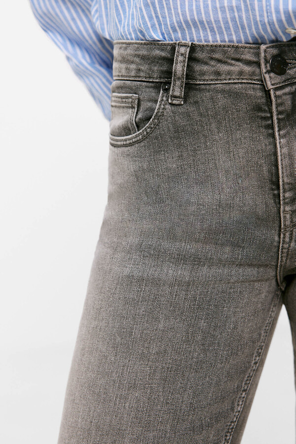 Springfield Jeans Kick Flare Lavado Sostenible gris oscuro