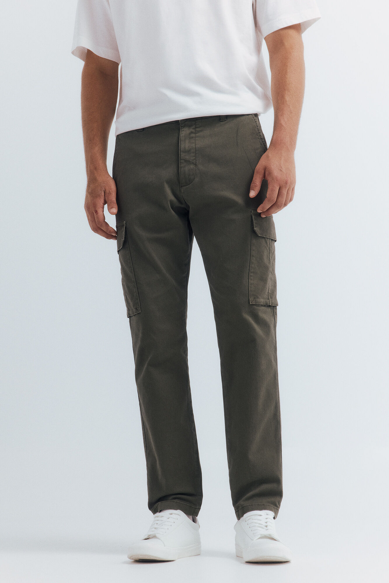 Springfield Pantal&oacute;n cargo slim fit kaki