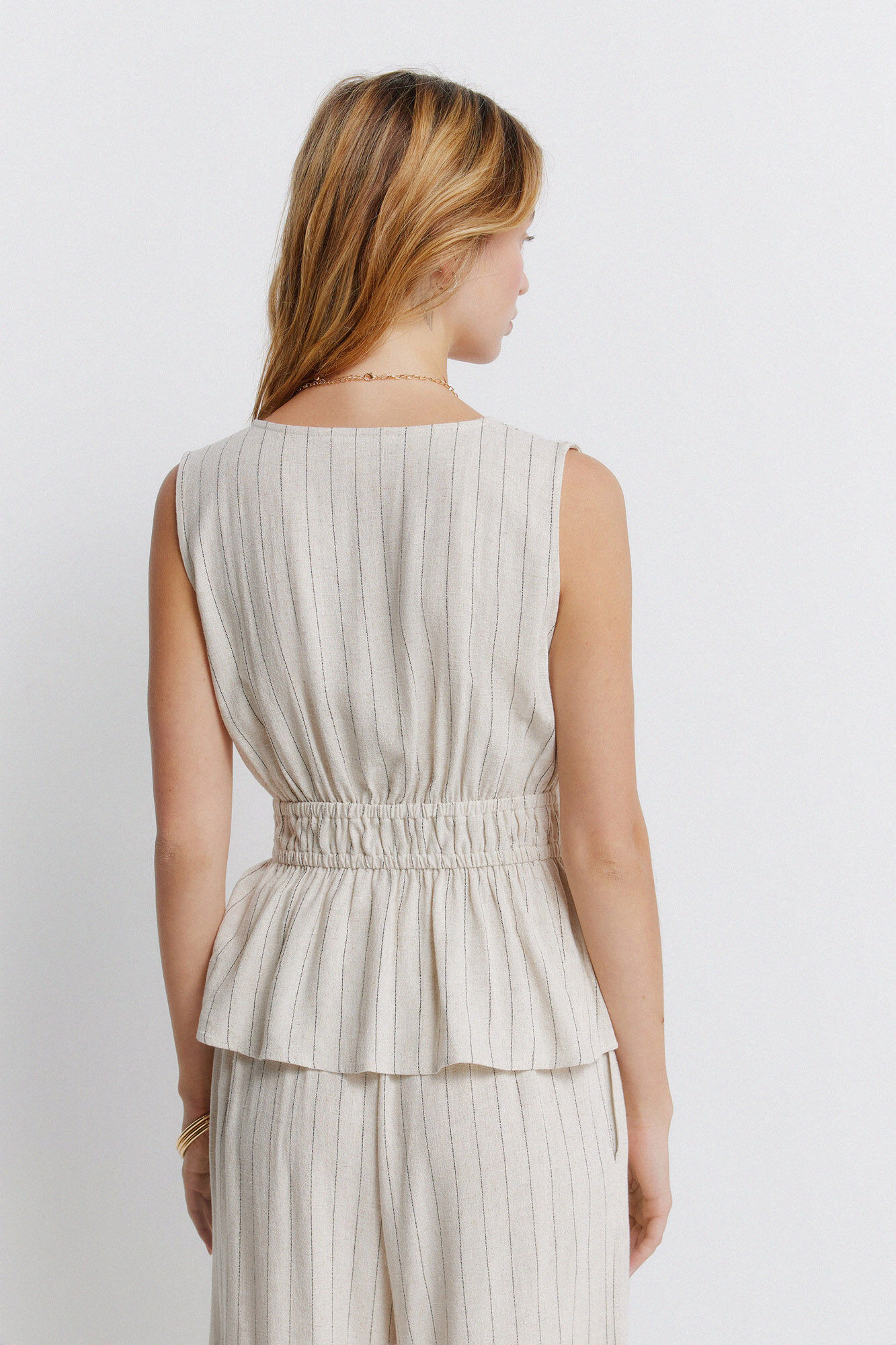 Springfield Top con lazo de goma caf&eacute;