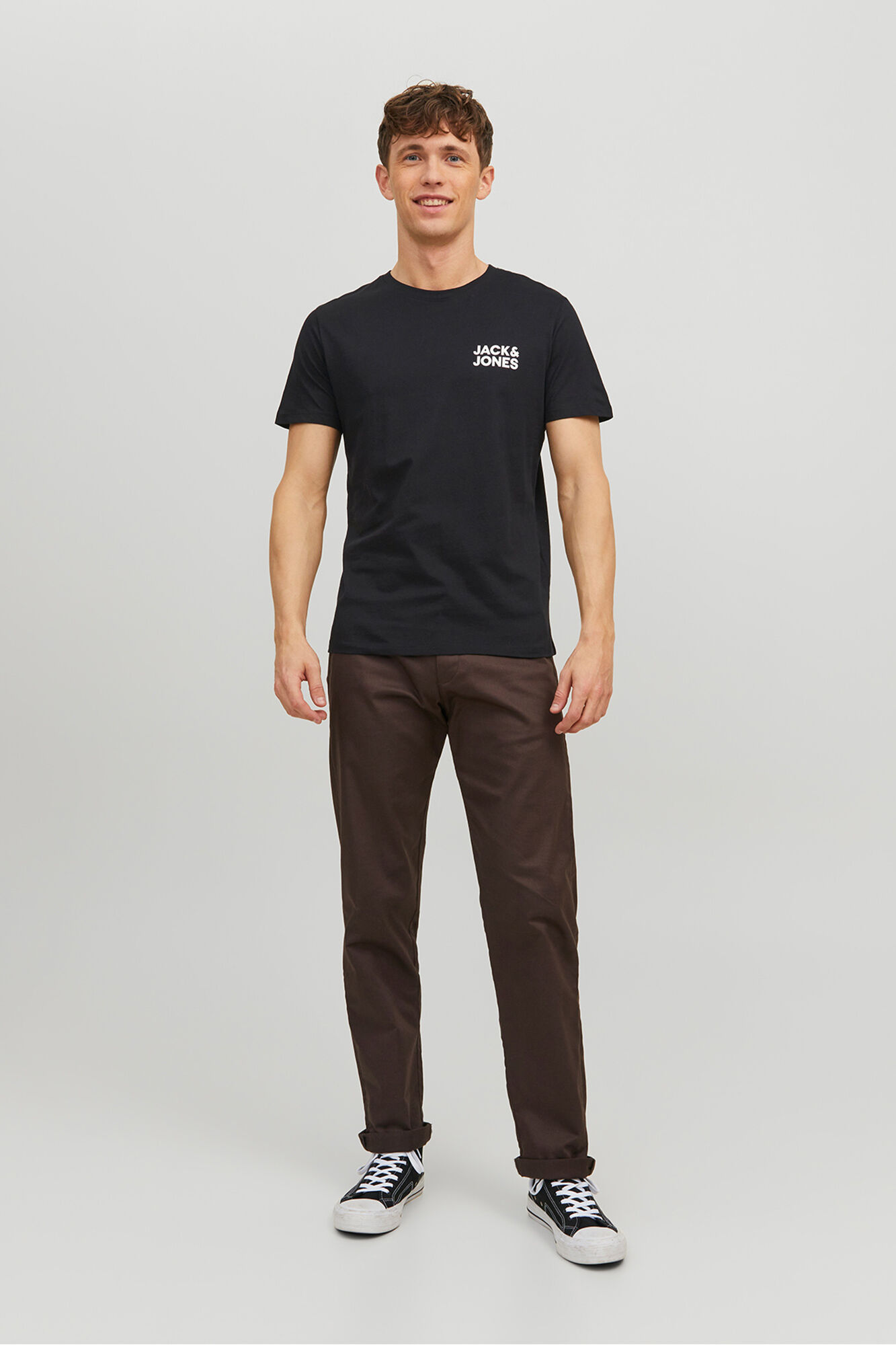 Jack & Jones Playera est&aacute;ndar fit negro