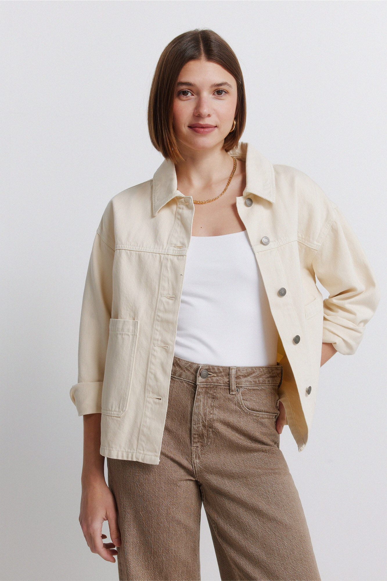 Springfield Chamarra extragrande de denim color beige