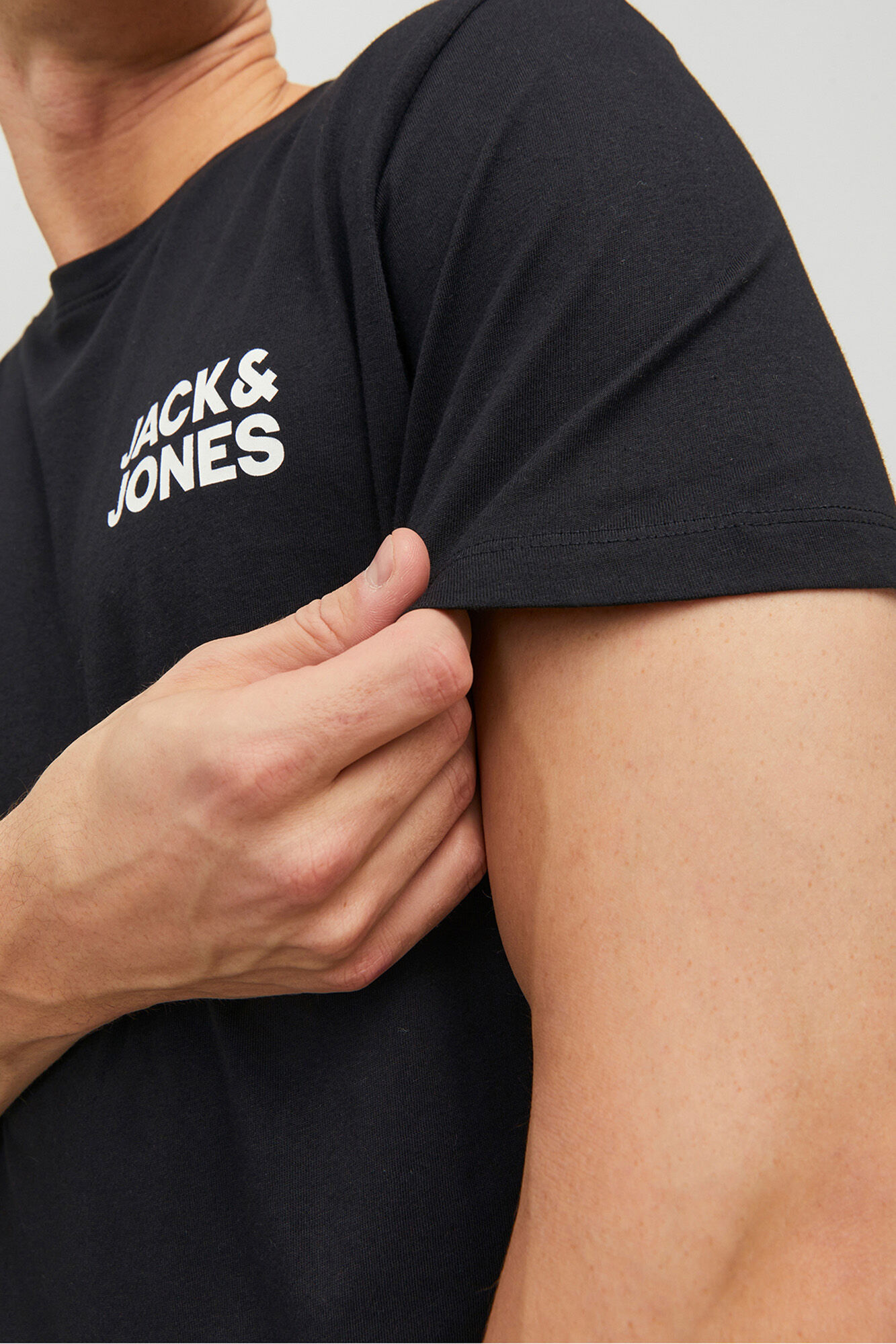 Jack & Jones Playera est&aacute;ndar fit negro