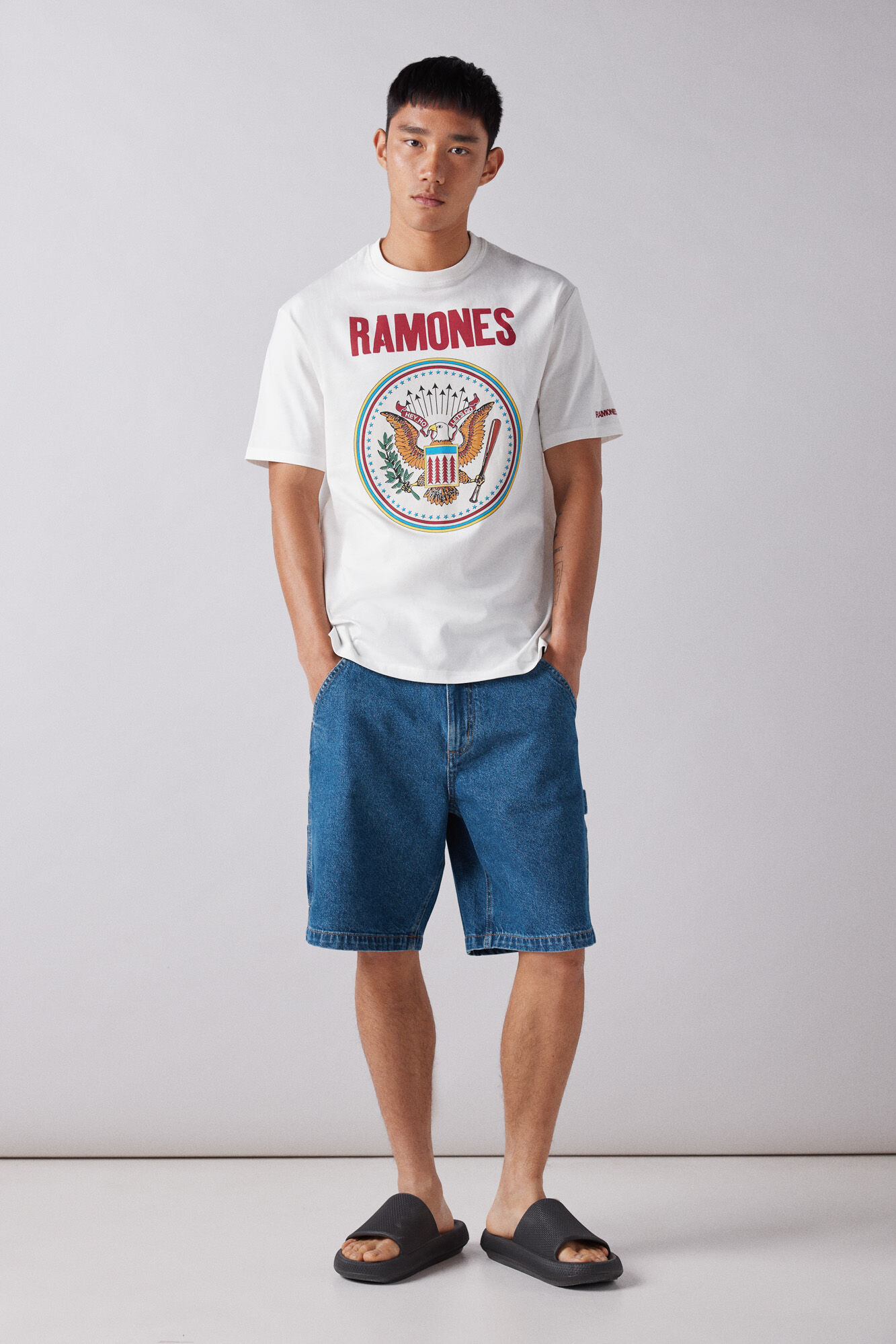 Springfield Playera Ramones Tour 1995 marfil