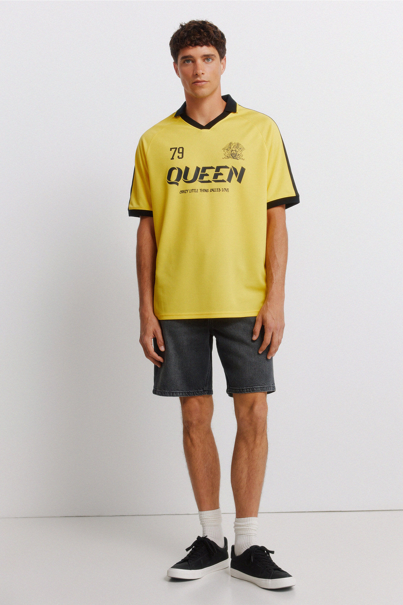 Springfield Playera Queen Football amarillo