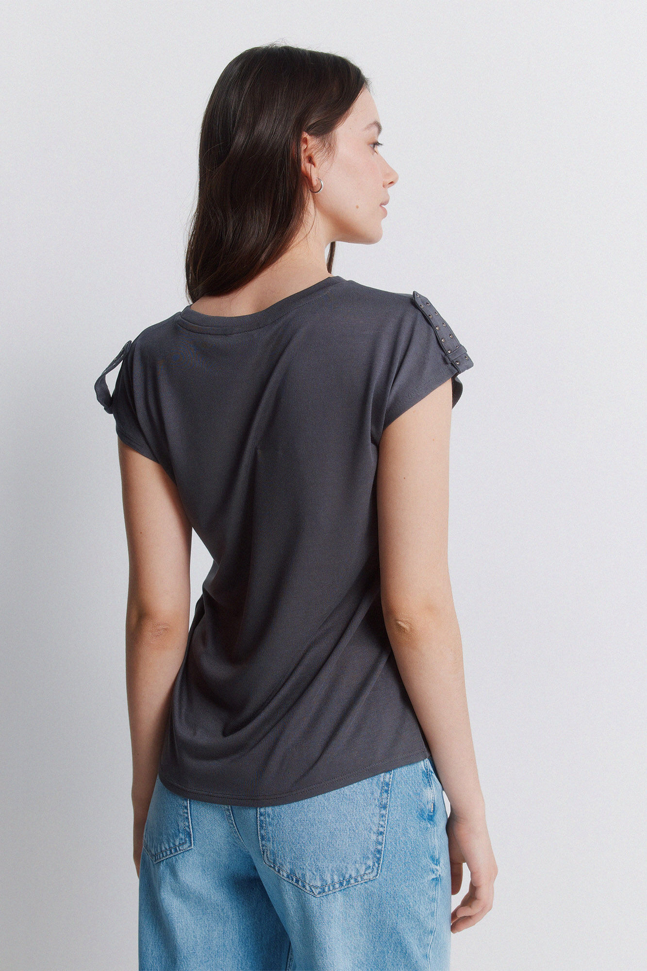 Springfield Playera b&aacute;sica con tachas gris