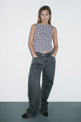 Springfield Top ajustado florecitas negro