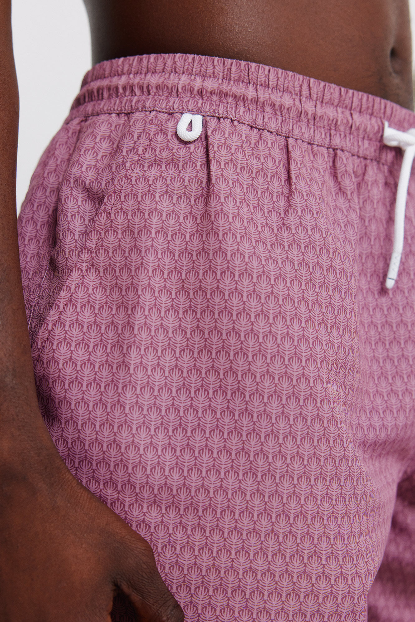 Springfield Traje de ba&ntilde;o estampado de hojas con bolsillo y cierre p&uacute;rpura