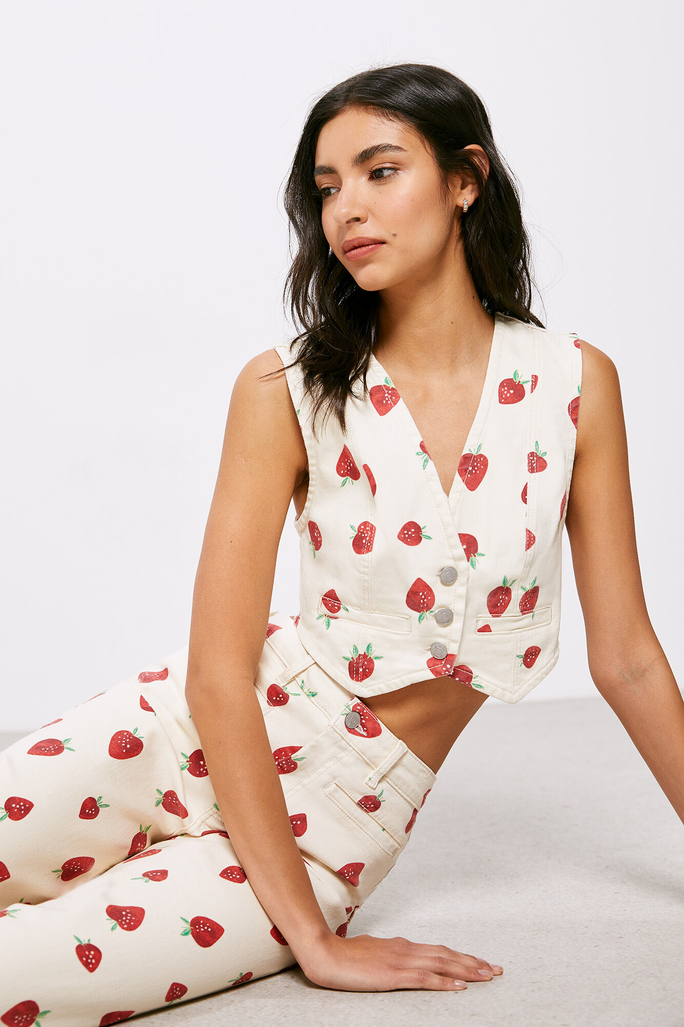 High Spirits Chaleco Berry-Cake beige