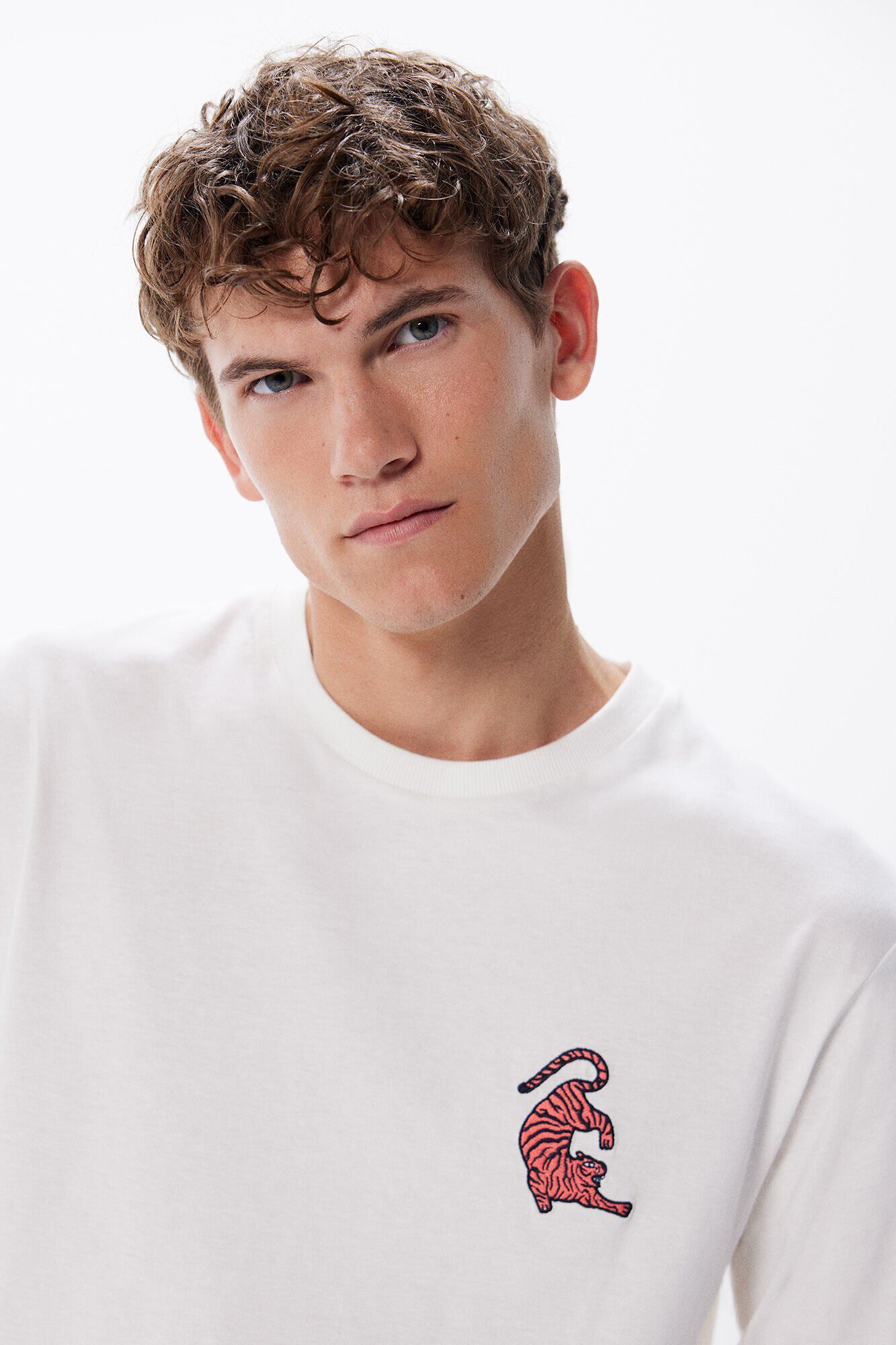 Springfield Playera tigre marfil