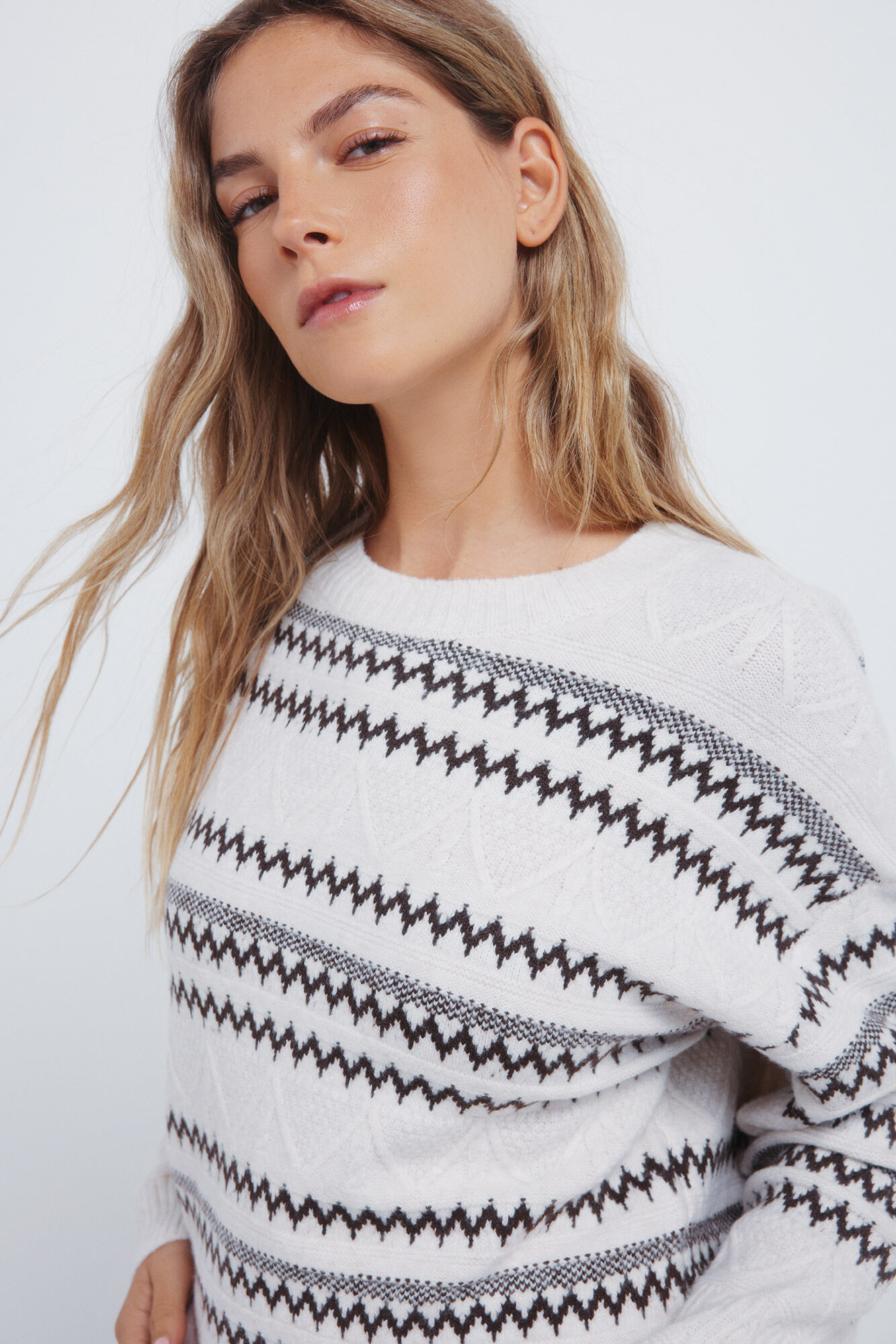 Springfield Jersey jacquard marr&oacute;n con cenefas caf&eacute;