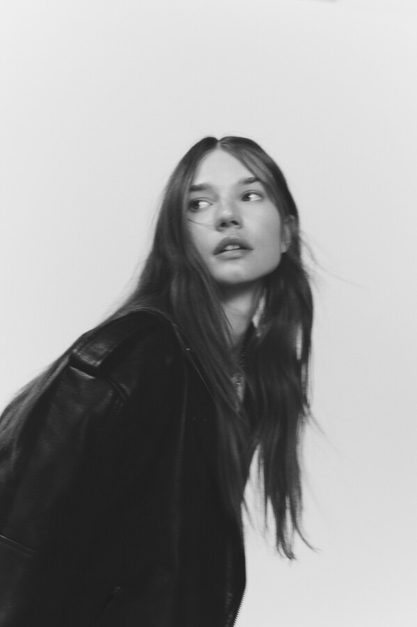 High Spirits Chamarra Revvy café