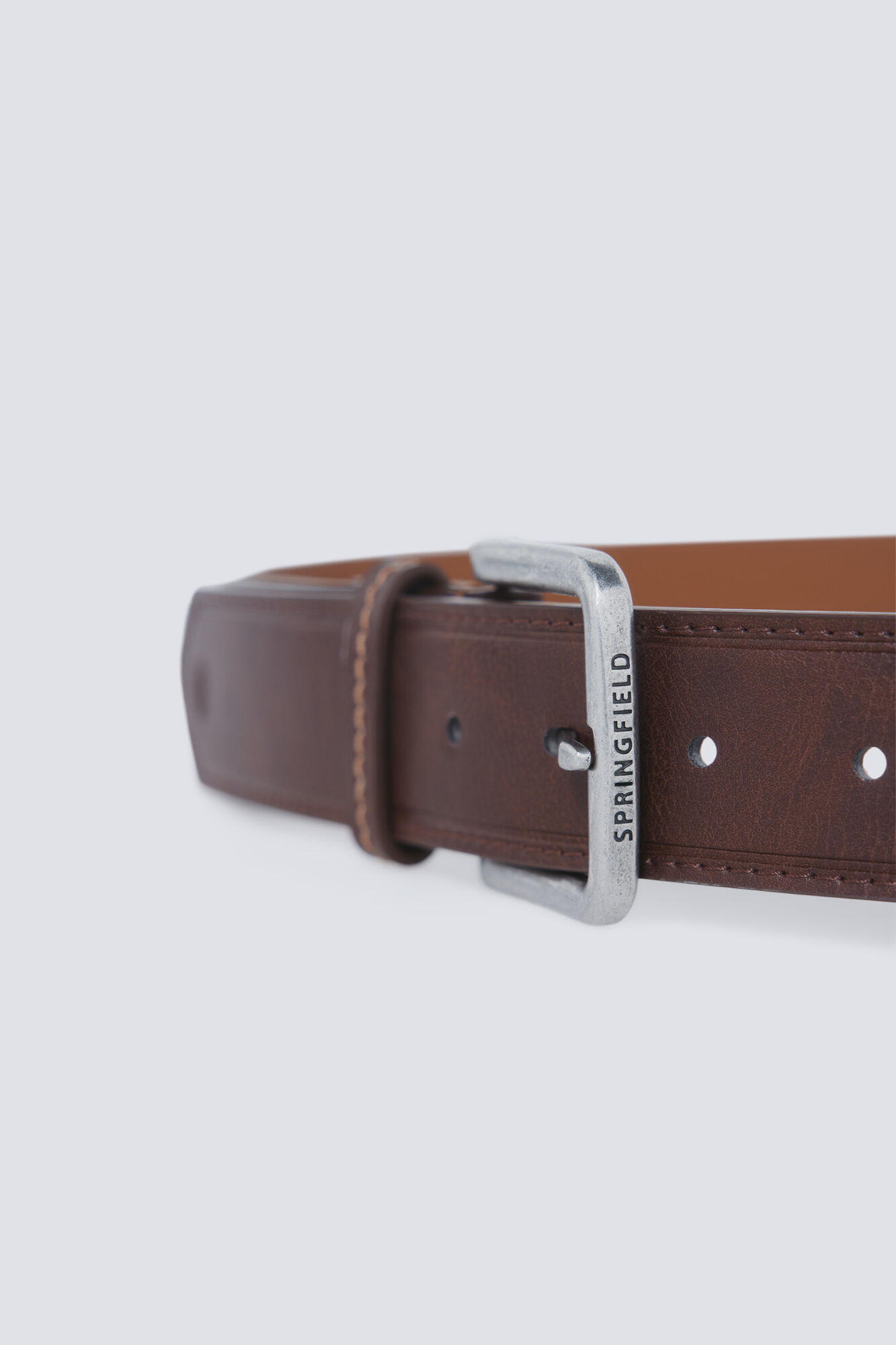 Springfield Cintur&oacute;n efecto piel pespuntes caf&eacute;