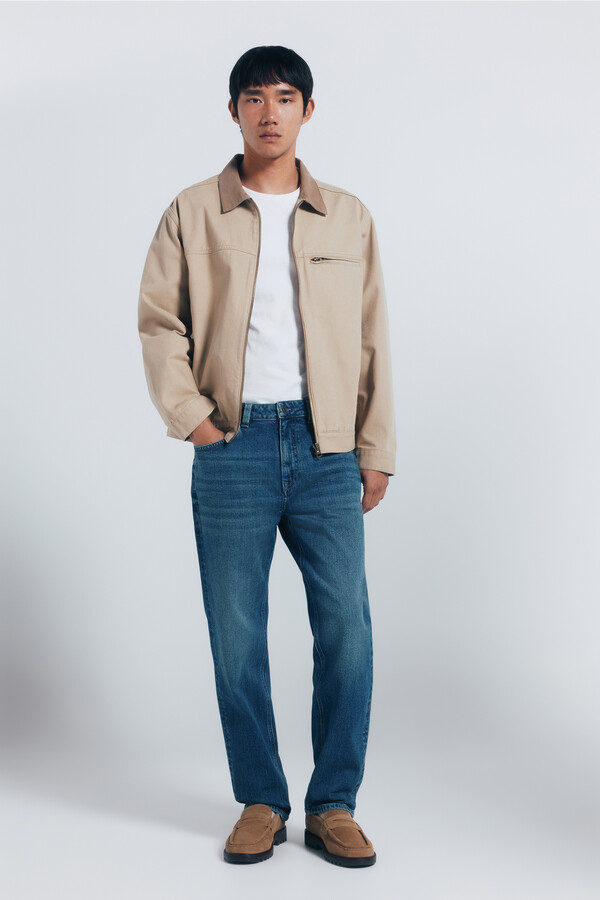 Springfield Jeans rectos teñidos con lavado oscuro turquesa