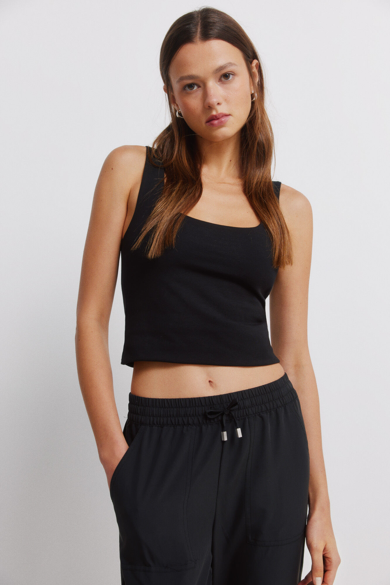 Springfield Pantal&oacute;n jogger con el&aacute;stico negro