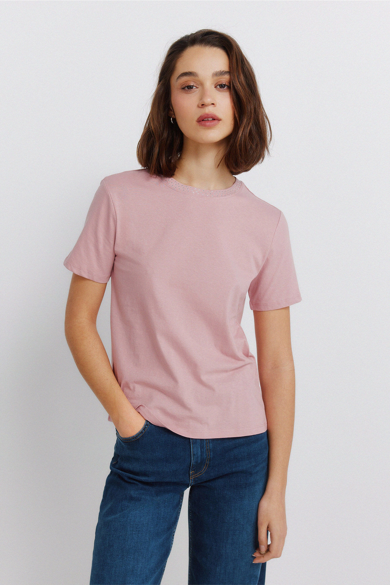 Springfield Playera manga corta con estoperoles