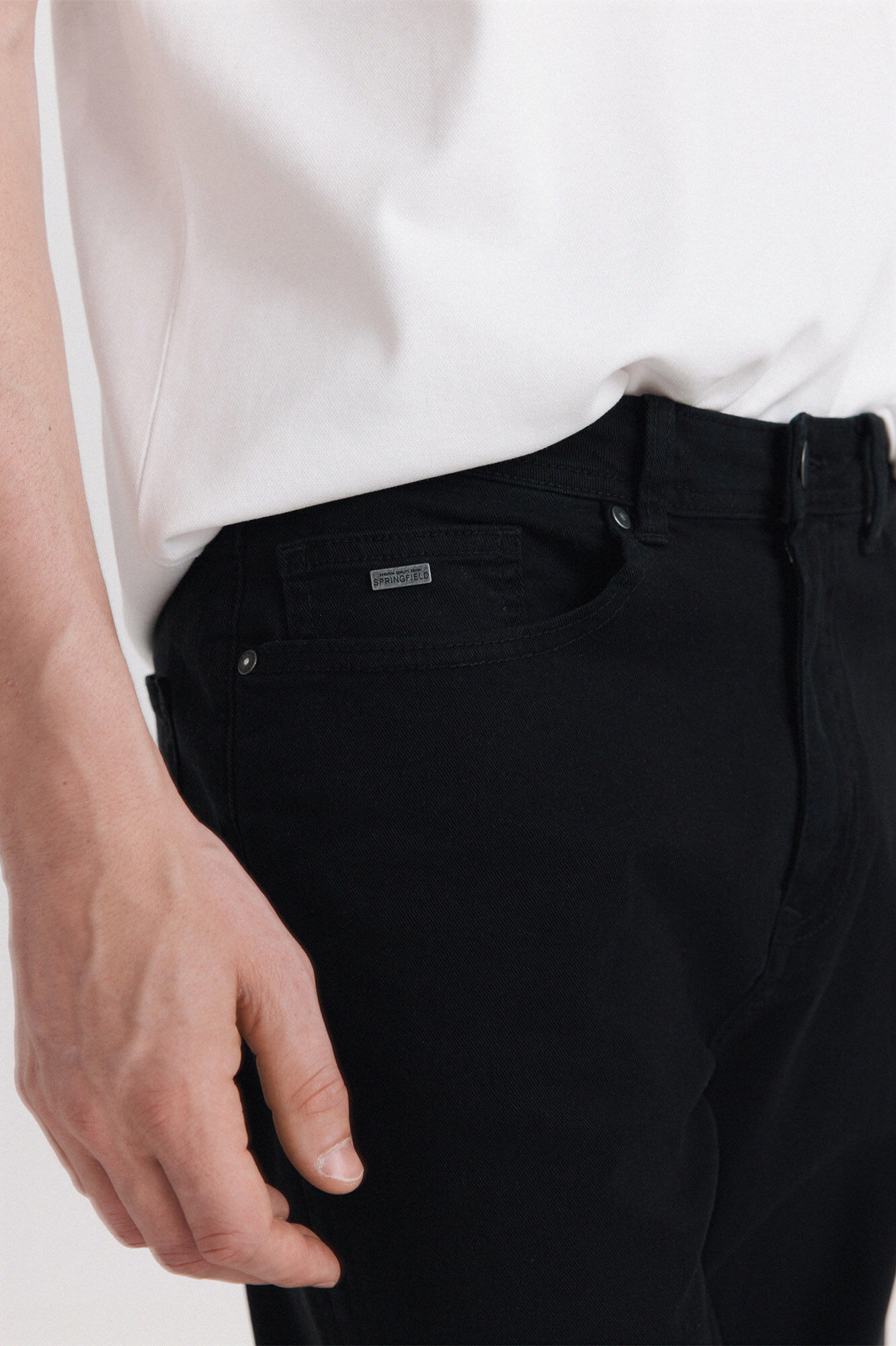 Springfield Pantal&oacute;n de 5 bolsillos slim lavado negro