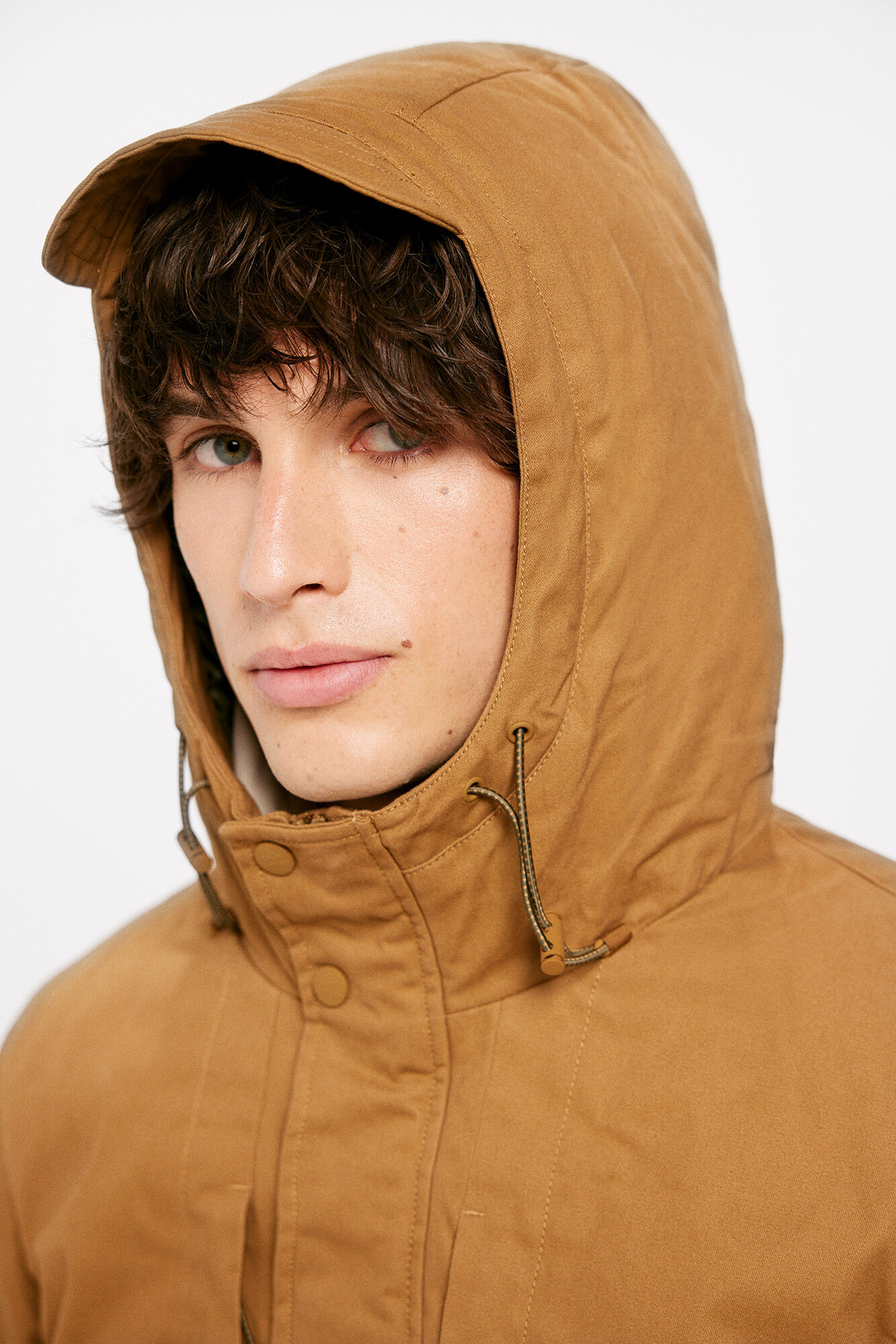 Springfield Parka corta acolchada capucha nude