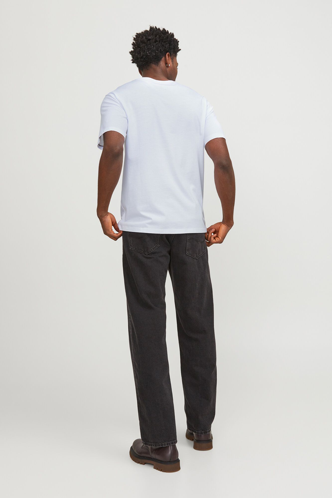 Jack & Jones Playera de manga corta con logo natural