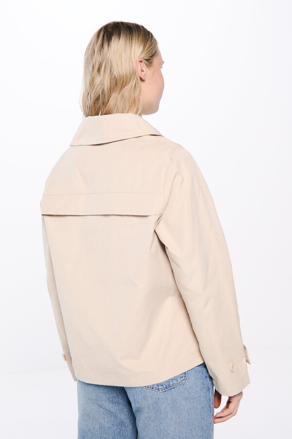 Springfield Gabardina corta doble botón estampado