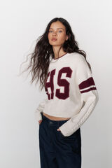High Spirits Suéter Varsity blanco