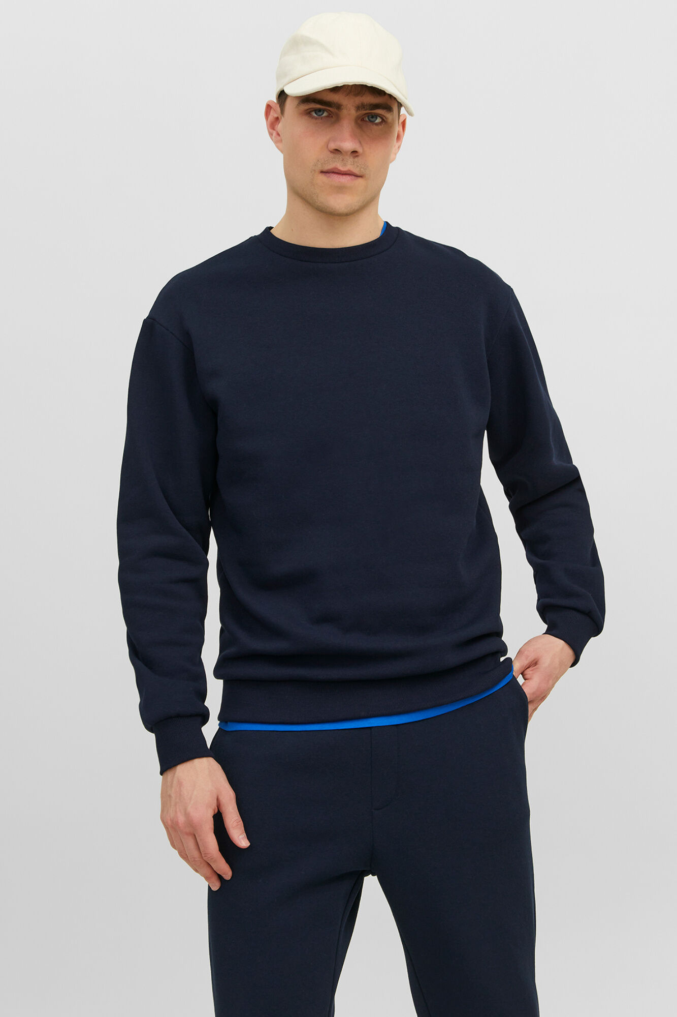 Jack & Jones Sudadera b&aacute;sica de cuello redondo
