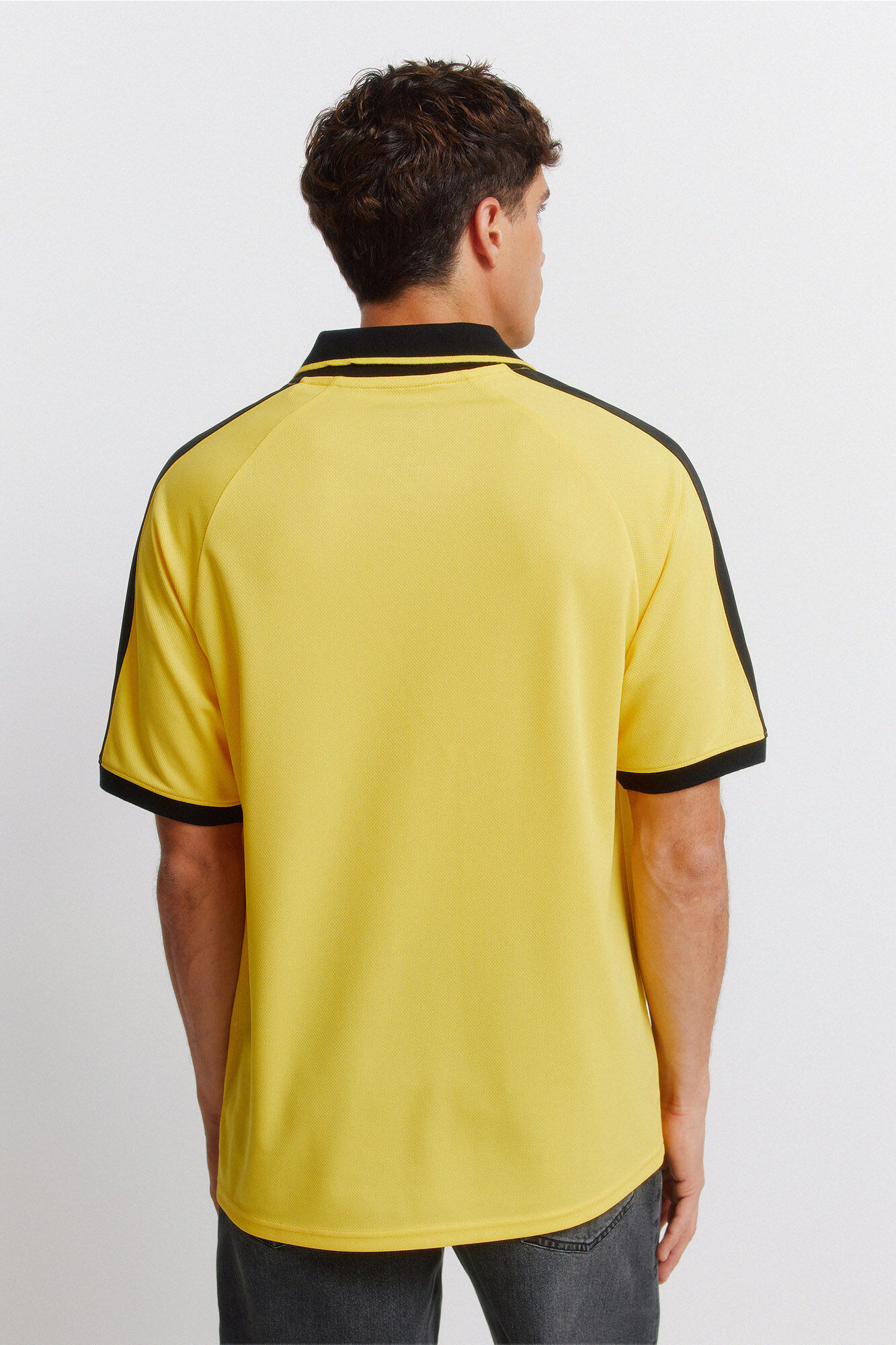 Springfield Playera Queen Football amarillo