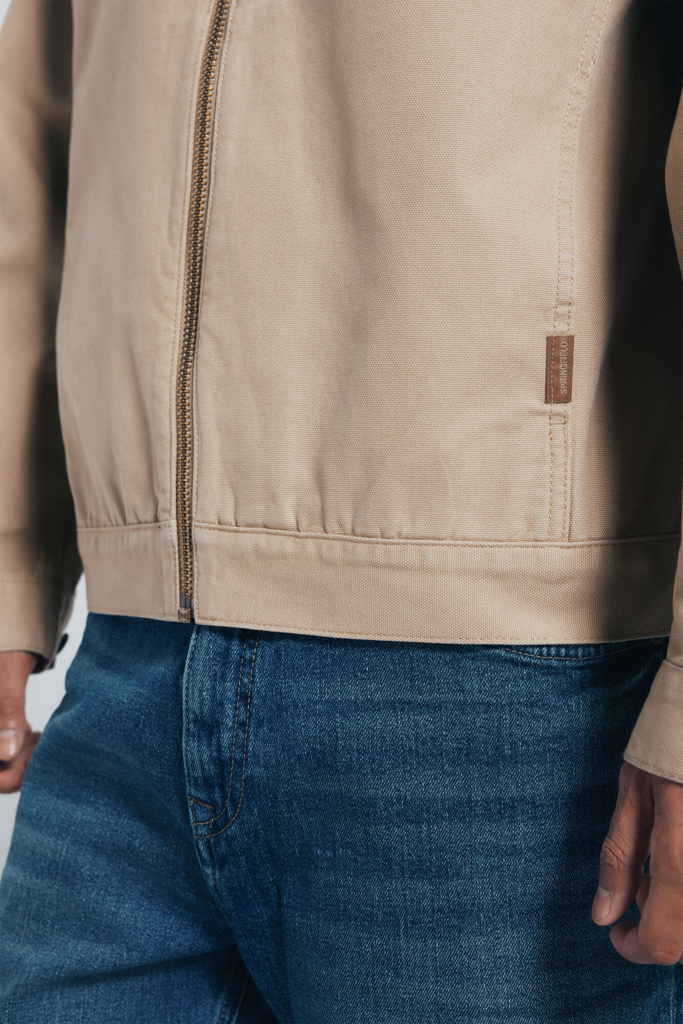 Springfield Chamarra algod&oacute;n lavada contraste beige