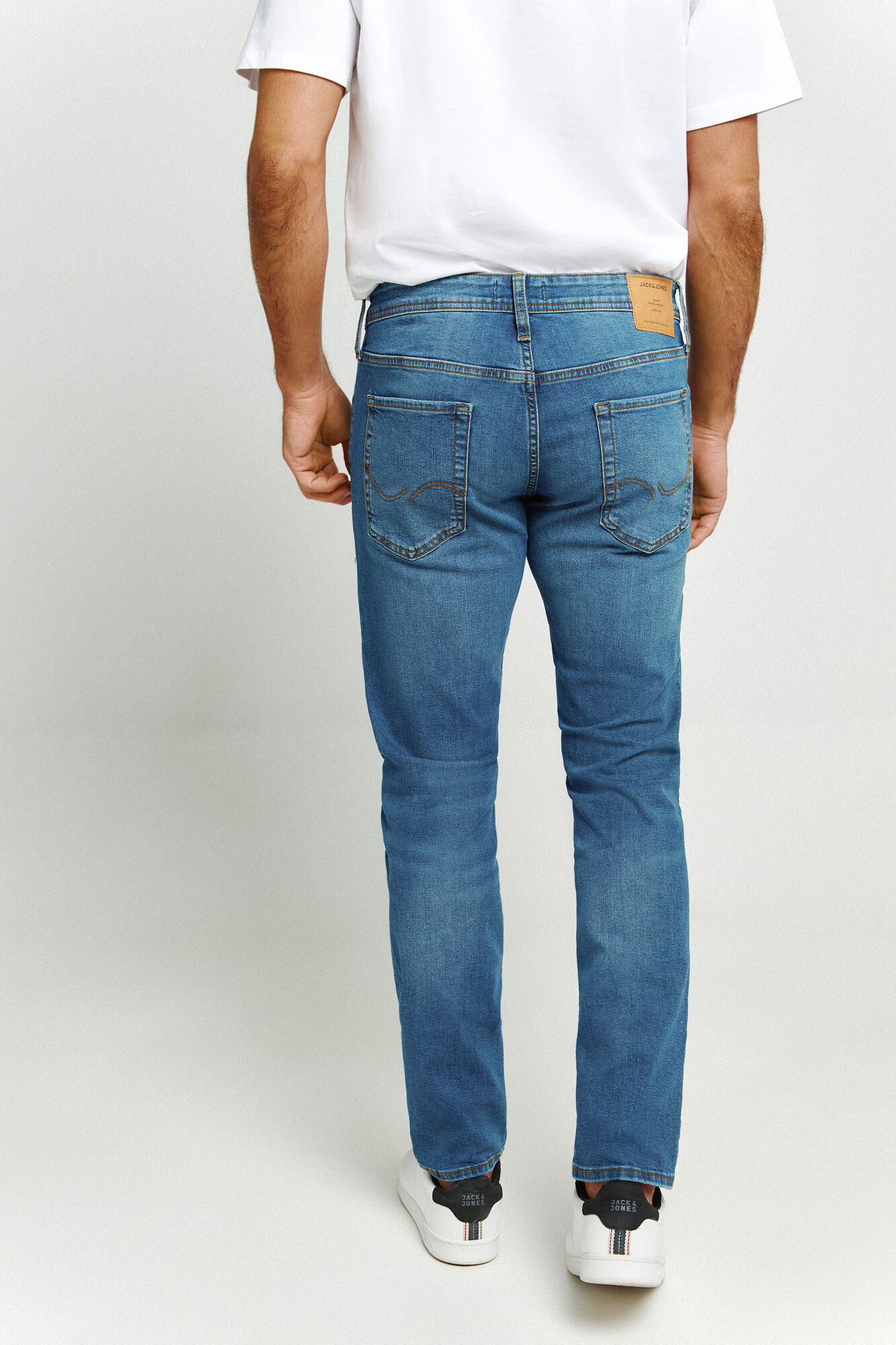 Jack & Jones Jeans slim efecto lavado azulado