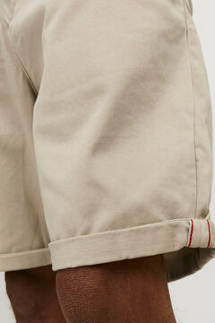 Springfield Bermuda estilo chino regular fit gris