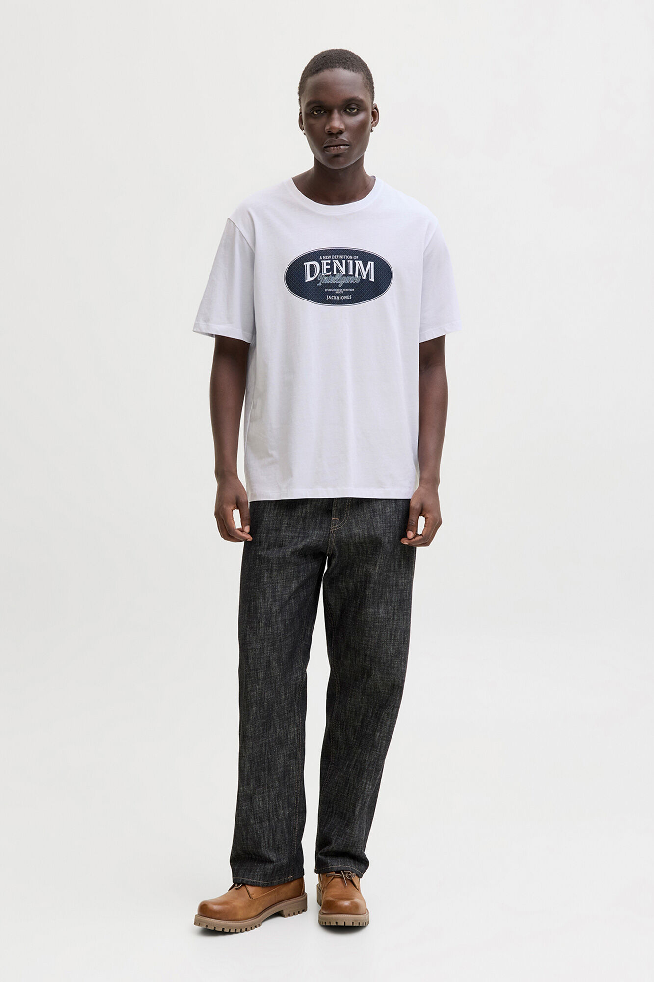 Jack & Jones Playera con logo grande natural