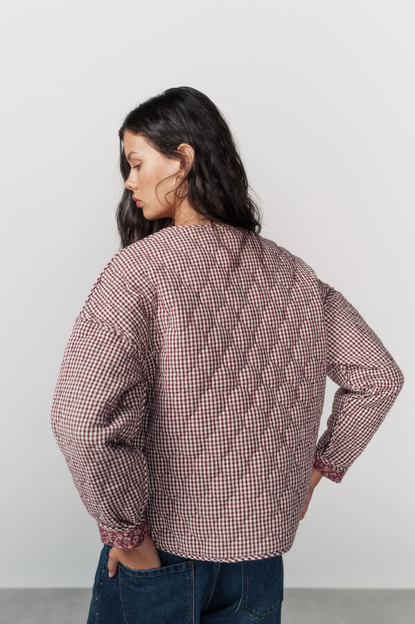 High Spirits Chamarra oxidada púrpura